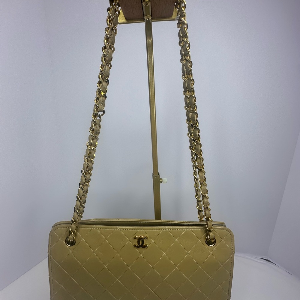 Chanel Tan Quilted Shoulder Bag with Gold Chain